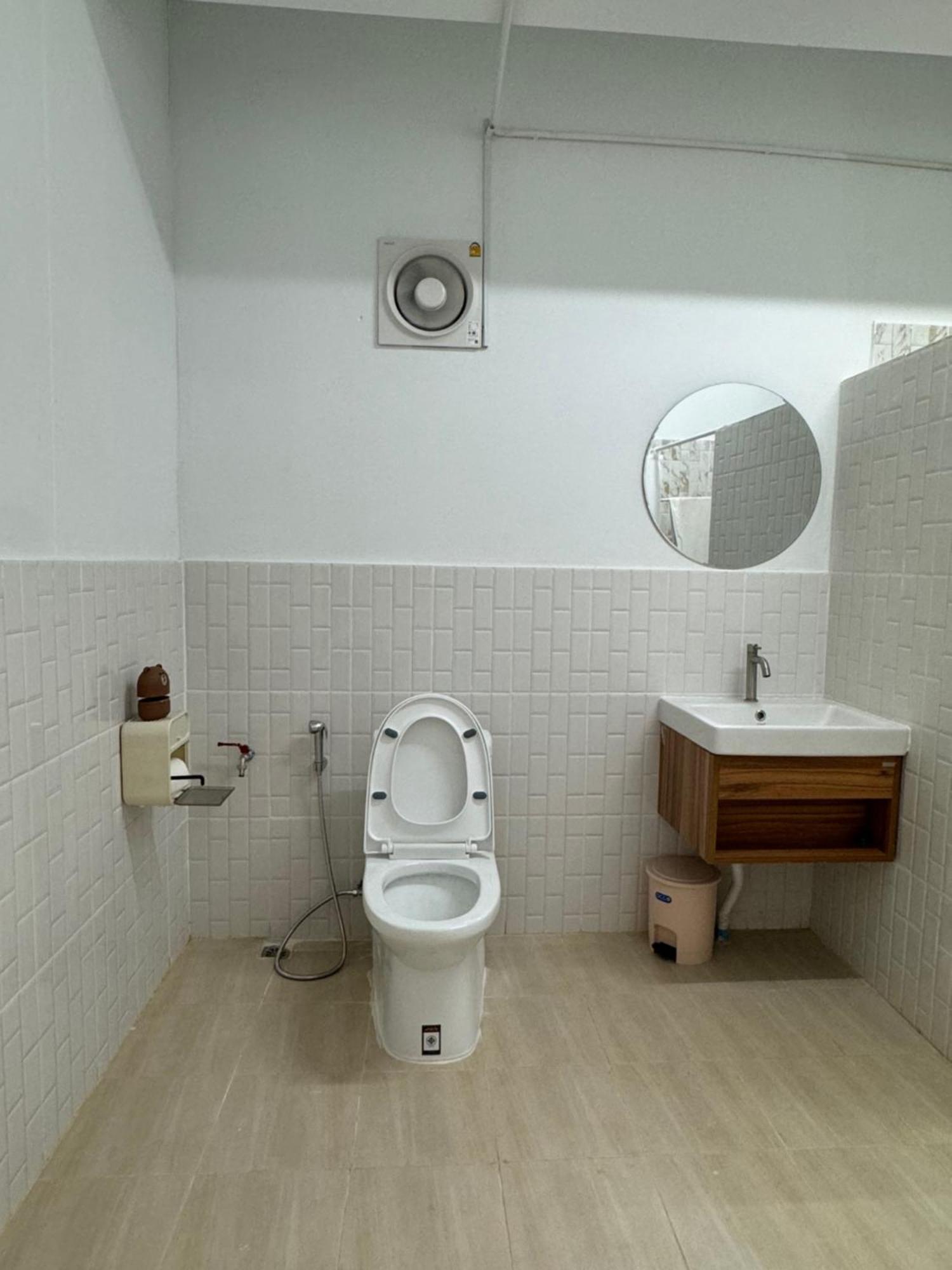 Rai Boonsom Apartment Phrao Exterior foto