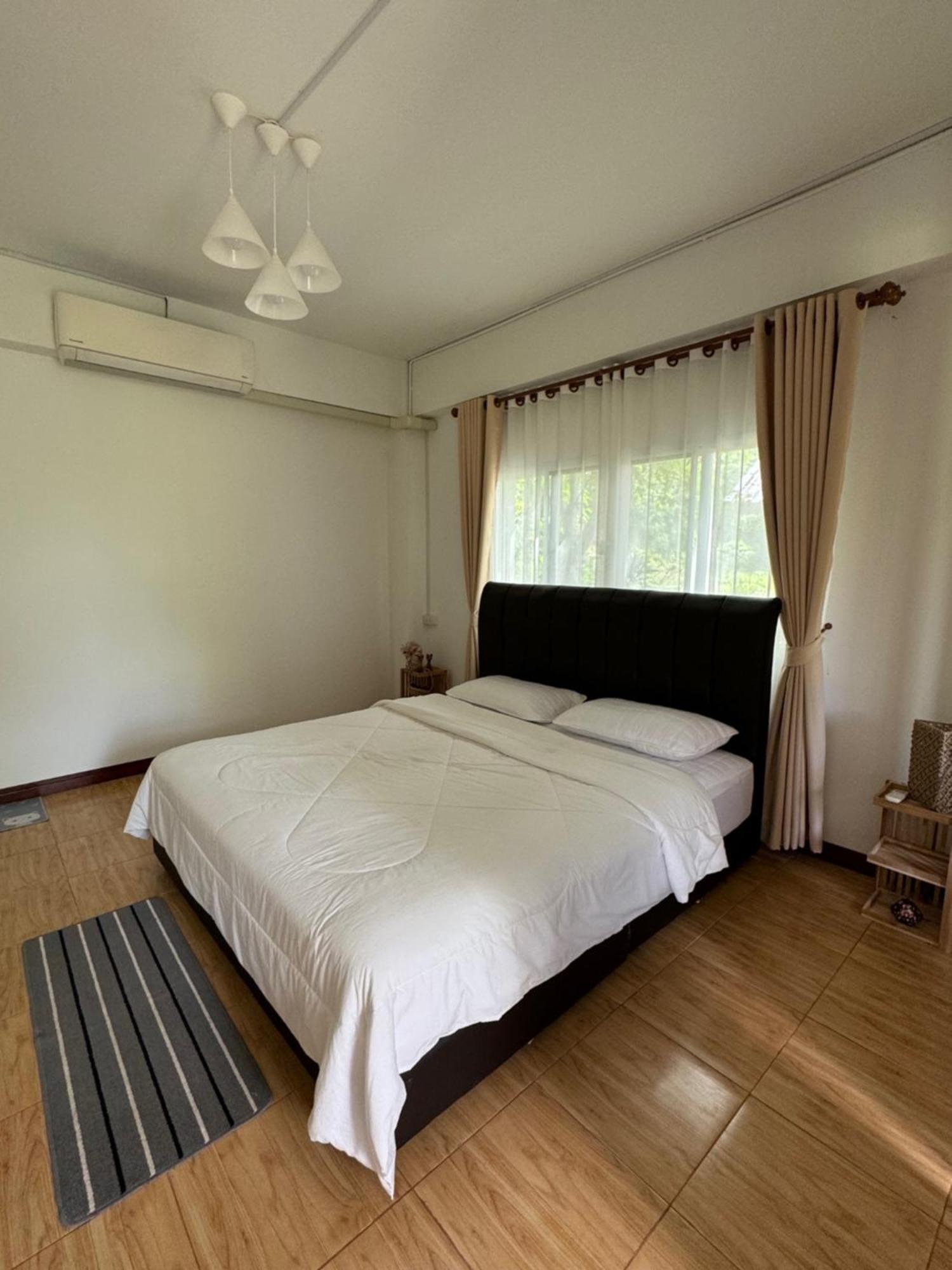 Rai Boonsom Apartment Phrao Exterior foto