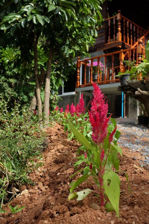 Rai Boonsom Apartment Phrao Exterior foto