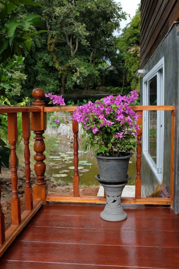 Rai Boonsom Apartment Phrao Exterior foto